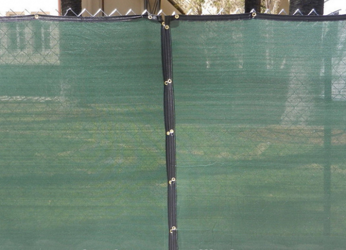 테니스 코트 130gsm - 200gsm를 위한 처녀 폴리에틸렌 기밀 담 스크린 그물세공